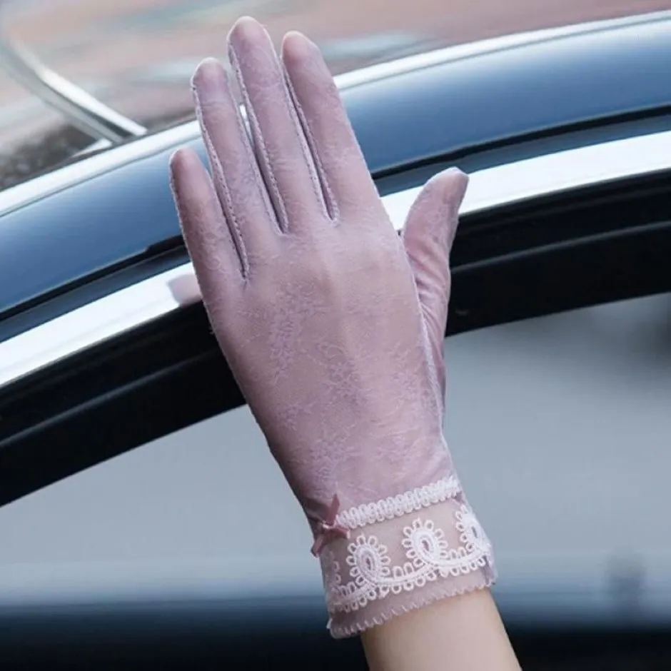 Fünf Finger Handschuhe Frauen Sonnenschutz Hohe elastische Spitze Design Seide Dünne Touchscreen Anti-UV Skid für Outdoor Driving1271C