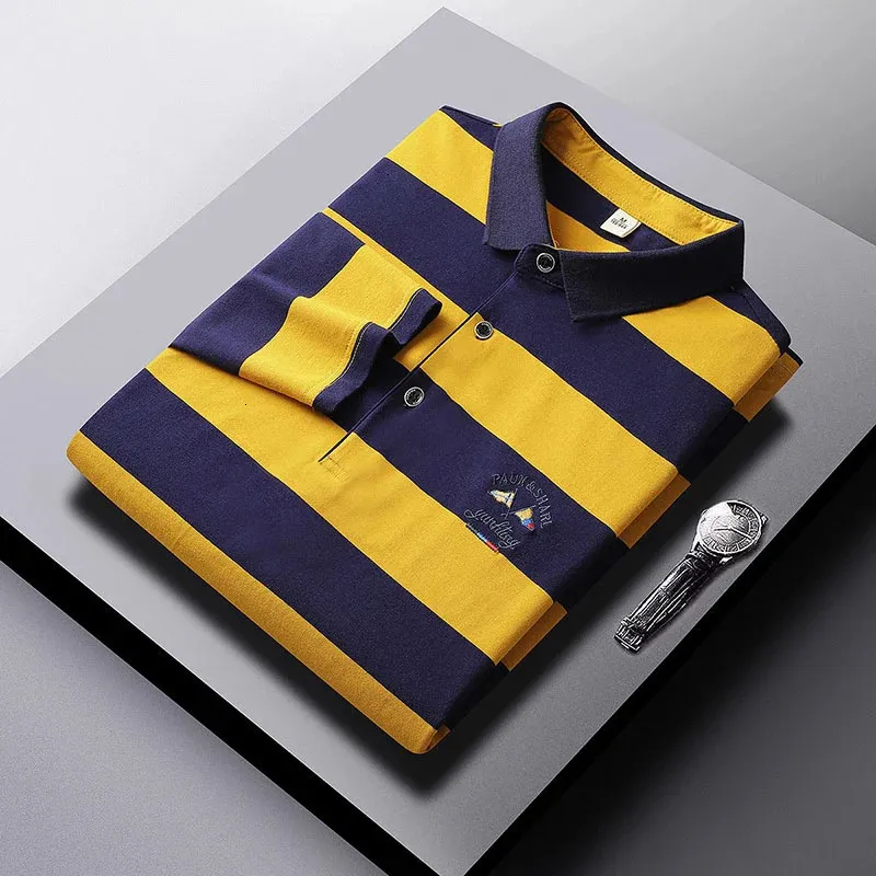 Polo a maniche lunghe da uomo d'affari di marca Abbigliamento da uomo 2023 Top a righe Risvolto Abbigliamento di lusso Moda ricamato Abbigliamento da golf da uomo 240314