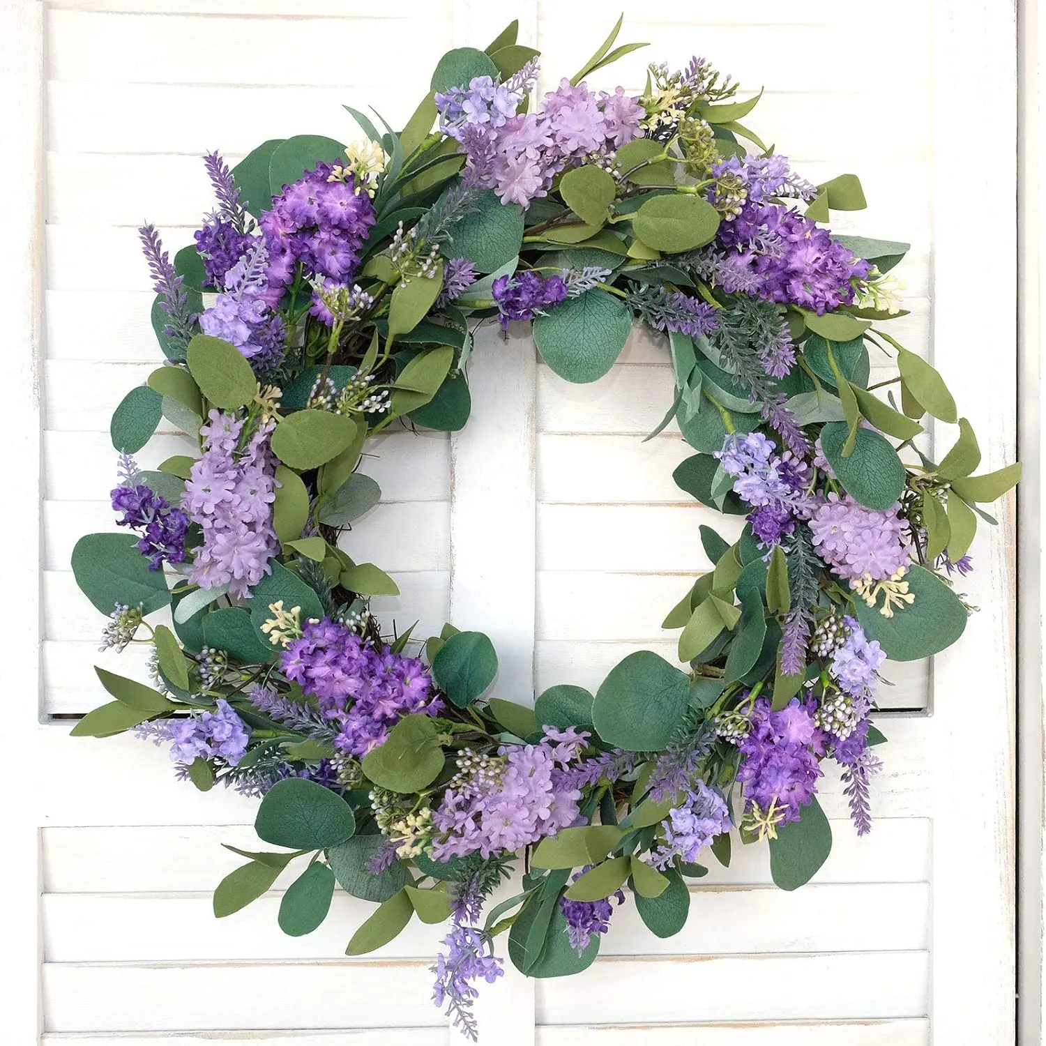 Couronne de fleurs artificielles d'eucalyptus, couronne florale décorative de ferme rustique pour porte d'entrée, fenêtre, mariage, printemps