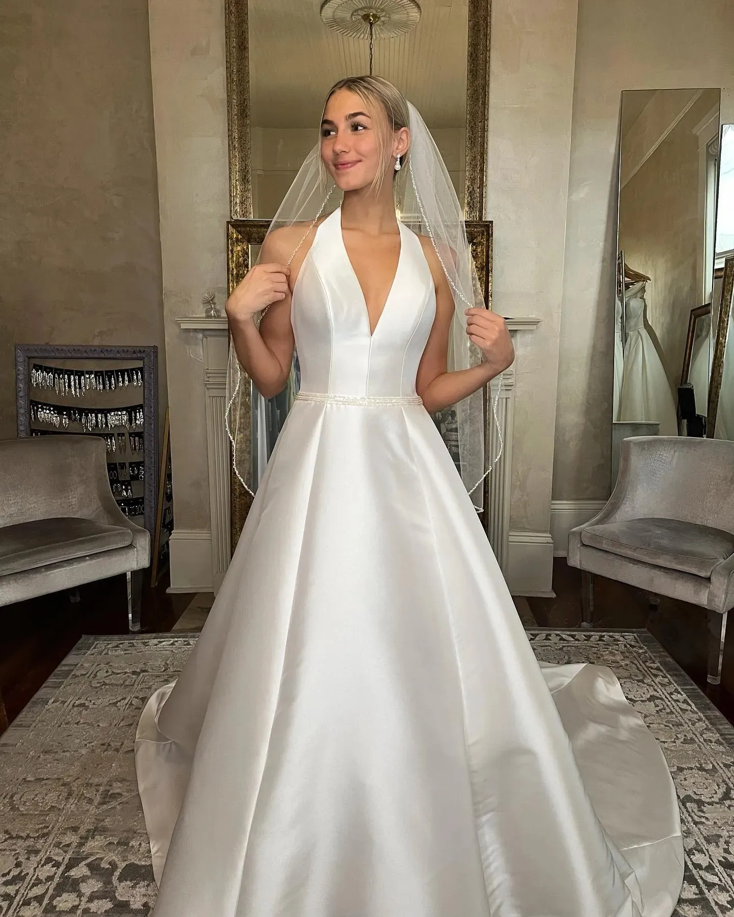 Abito di raso da sposa da sposa 2023 big bow a-line immergendo il collo a v-scollo vestidos novi beach giardino castello cappella Robe de mariee ordinaria avorio bianco yd