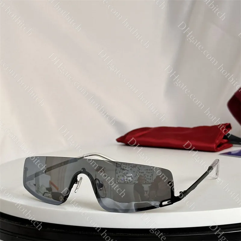 Moda Lente transparente Gafas de sol Diseñador Hombres Conducción Gafas de sol Mujeres clásicas Gafas de sol polarizadas al aire libre Moda Medio marco Eyegalsses