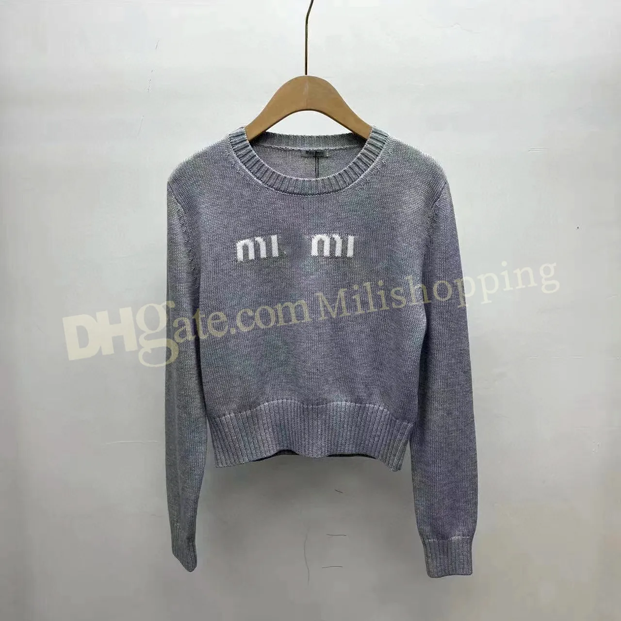 Miu Womens tröja Crop Top Women Långärmning Knitwear Pullover JUMPRT Kvinnliga kläder Solida toppar