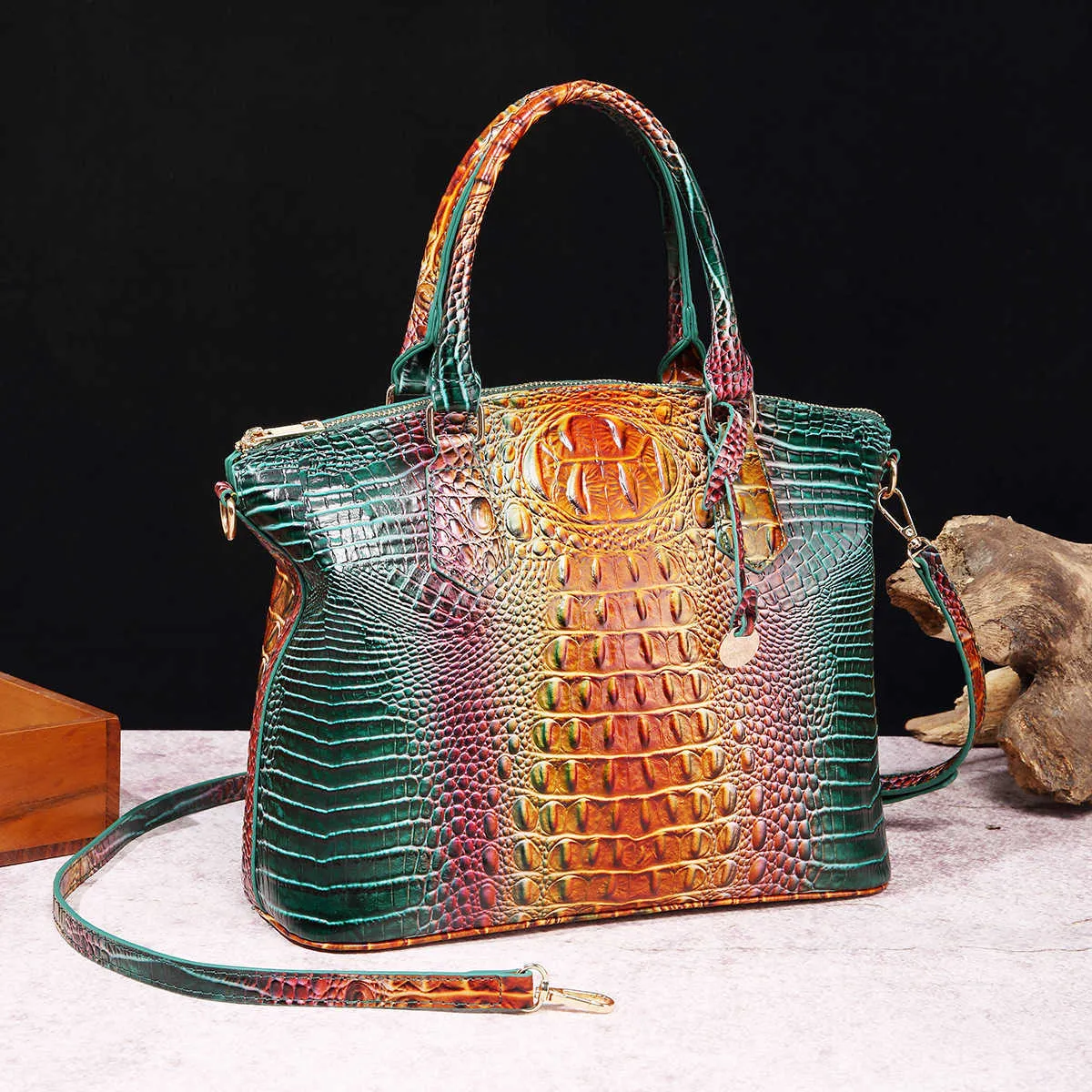 Multicolor Crocodile Pattern Brahmin Crossbody Bag Portable Fashionable Durable