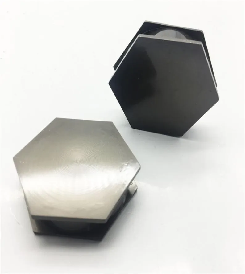 Mini hexagonal 2layer 45mm zinklegering platt plattkvarndetektor ny platt tandpistol svart silverkvarn för tobaksrökning5511424
