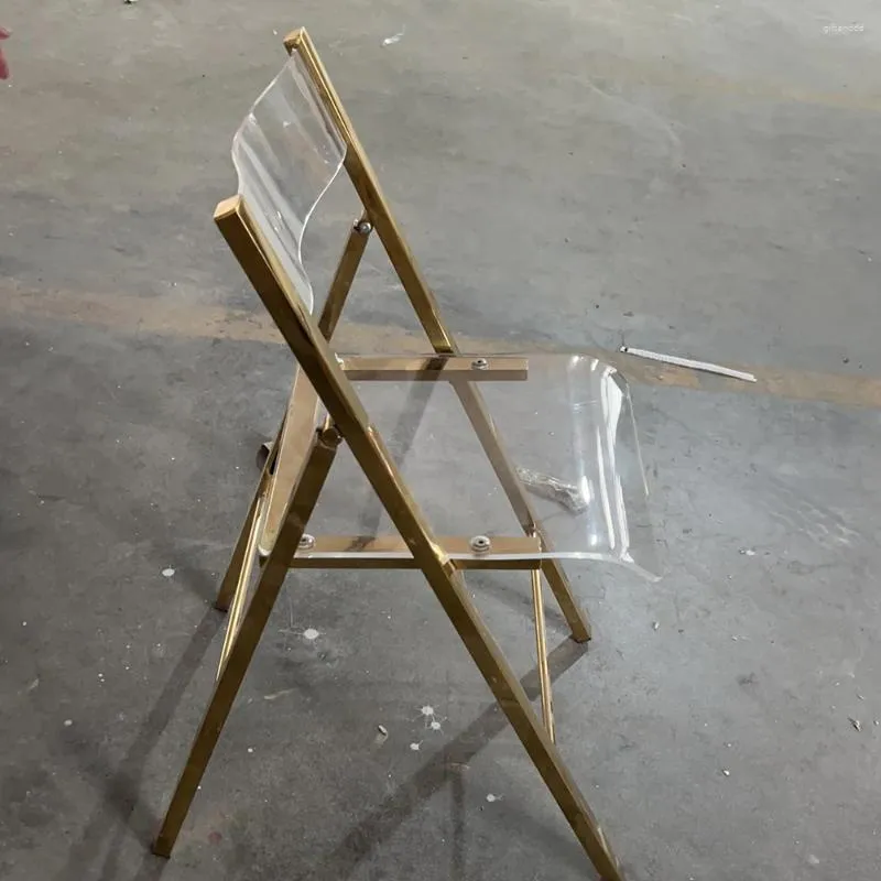 Placas decorativas China Fornecedores Cadeira ao ar livre Cadeiras dobráveis de resina plástica Aluguel de cadeiras dobráveis