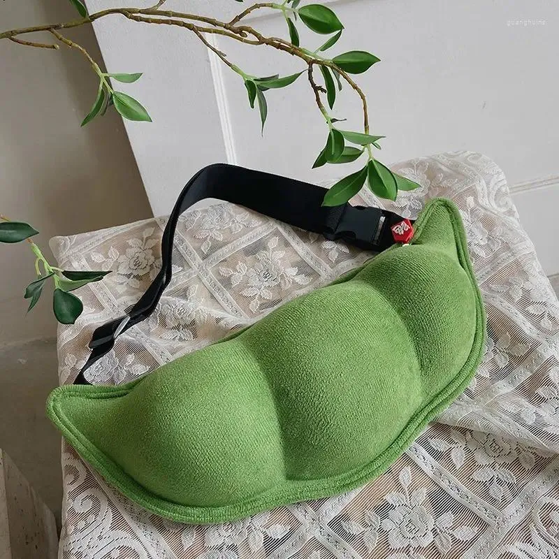 Torba 2024 Kişilik Yaratıcı Edamame Shape Ladies Messenger Peluş Pea Omuz Eğlencesi ve Komik Göğüs Bolsa de Mensajero