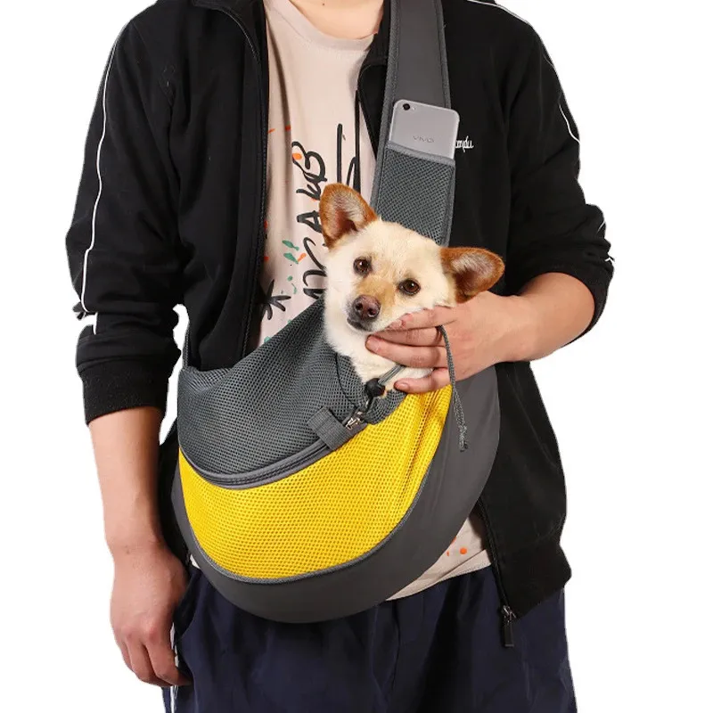 Pet Dog Cat Chien d'extérieur Sac à bandoulière pour animaux de compagnie Sac en respirant et confortable portable Pet Sac à dos Fournitures de compagnie 240401