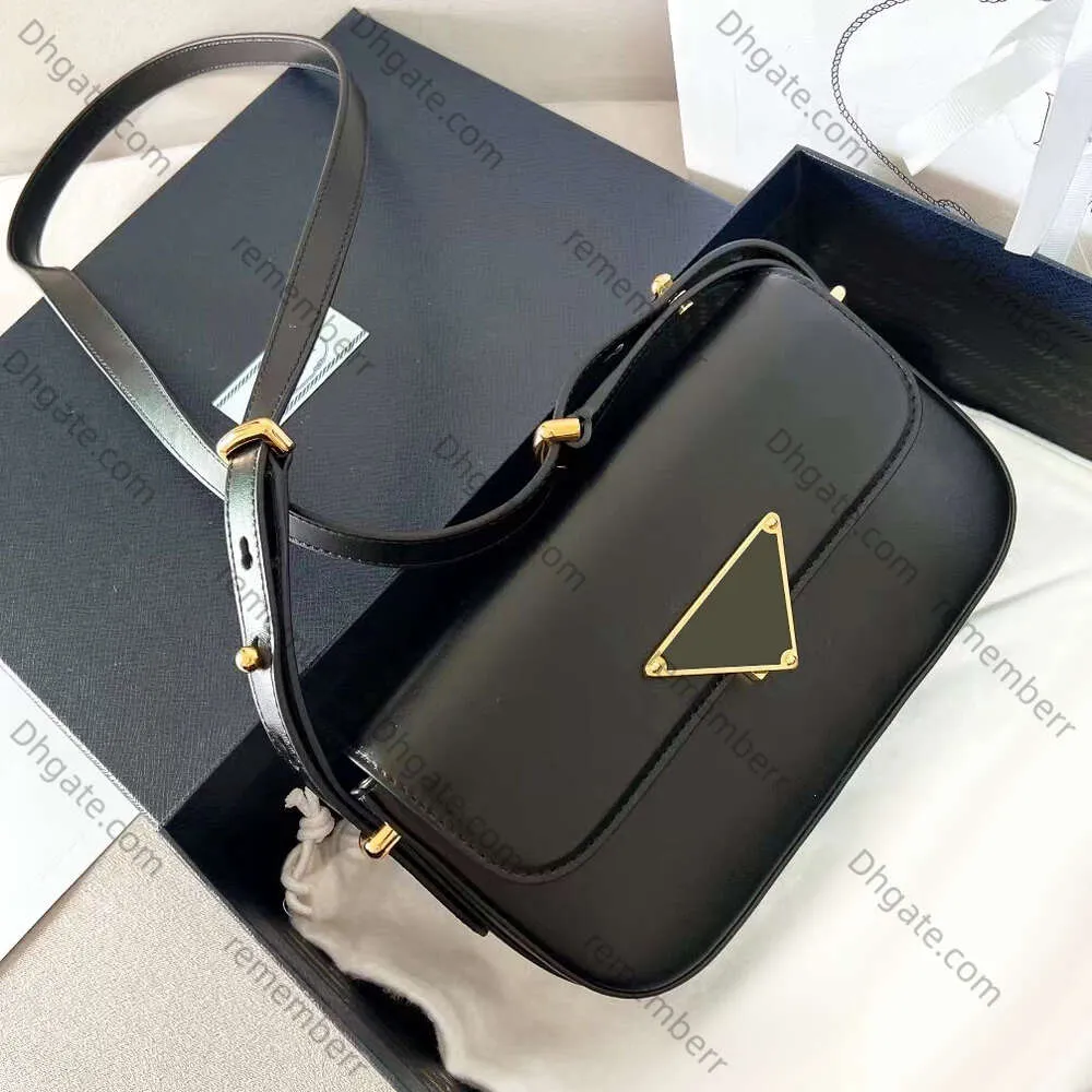 Triangle Woc Sac à main de luxe Sac de créateur pour femme et homme Mini Tofu Bandoulière réglable Pochette fourre-tout en cuir véritable Sacs à main classiques Baguette Sacs à bandoulière