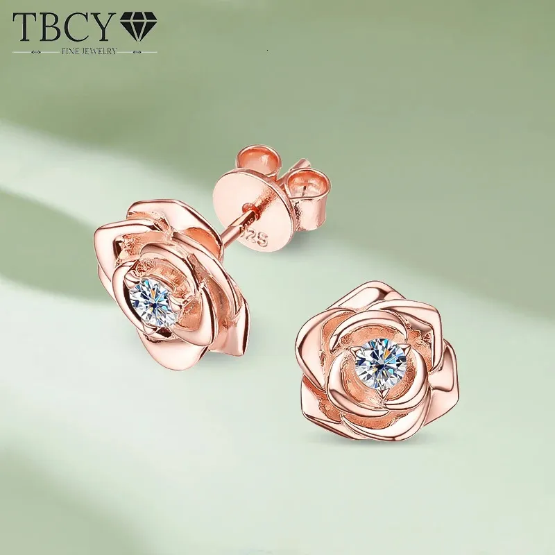 TBCYD 3mm D Color VVS1 Studörhängen för kvinnor S925 Sterling Silver Rose Flower Diamond Ear Studs Fine Smyckesgåvor 240227