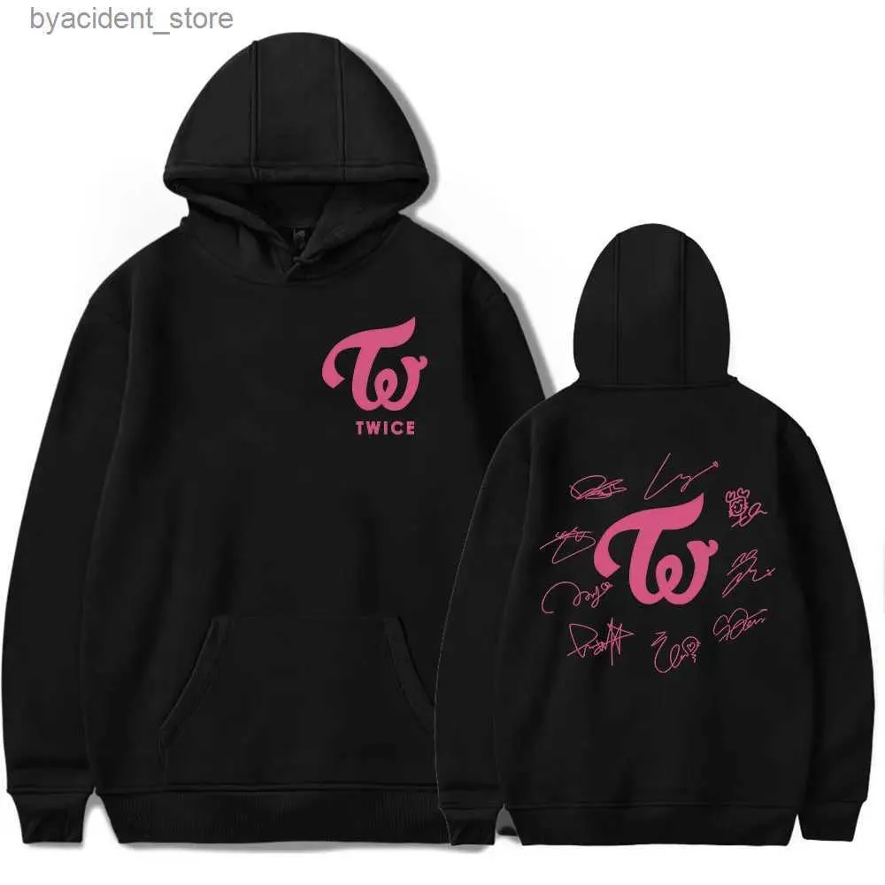 Herrtröjor tröjor två gånger signatur tryck hoodie kpop mode fans en gång kläder män kvinnor höst tröjor harajuku streetwear överdimensionerade tröjor l240315