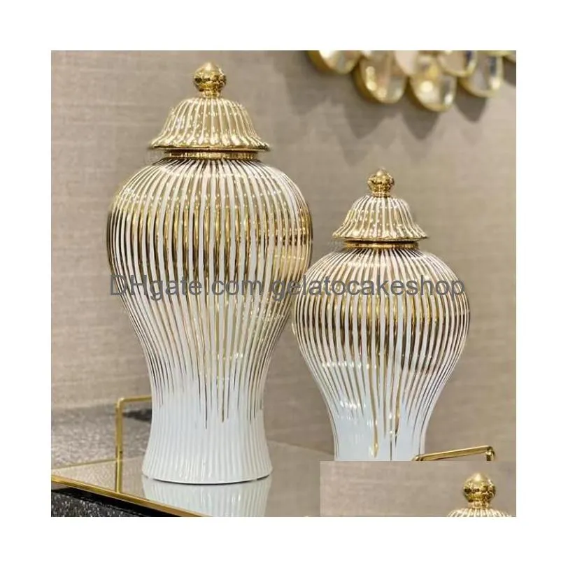 Vase Qbsomk Ceramic Ginger Jar Golden Stripes装飾的な一般的な花瓶磁器貯蔵タンク付き手工芸品の家の装飾博士Dhuvm