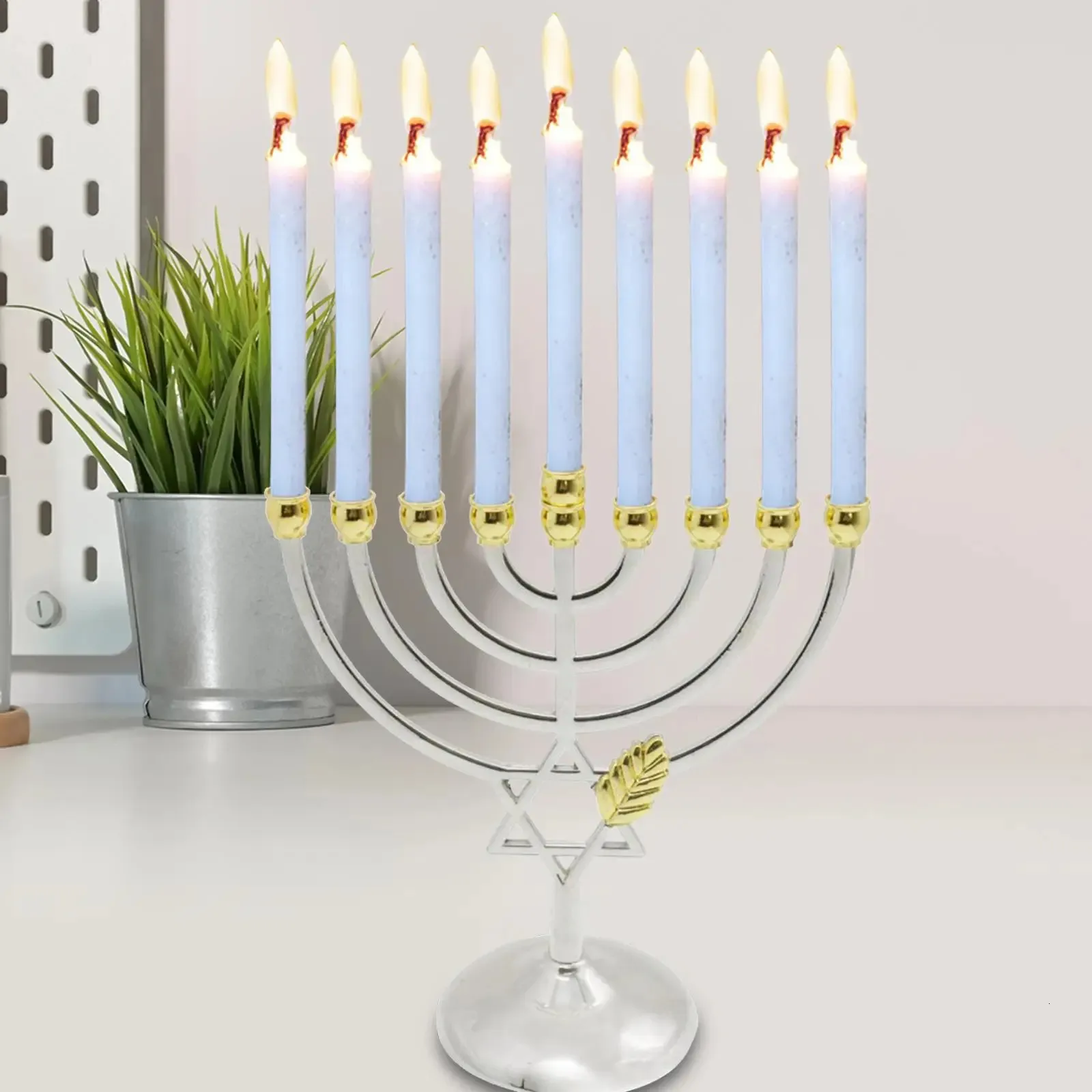 Metal Hanukkah Candleholder Geometric Hanukkah Decorative 9 Branch Menorah Candlestick for Standard Hanukkah Candles Hotel Home