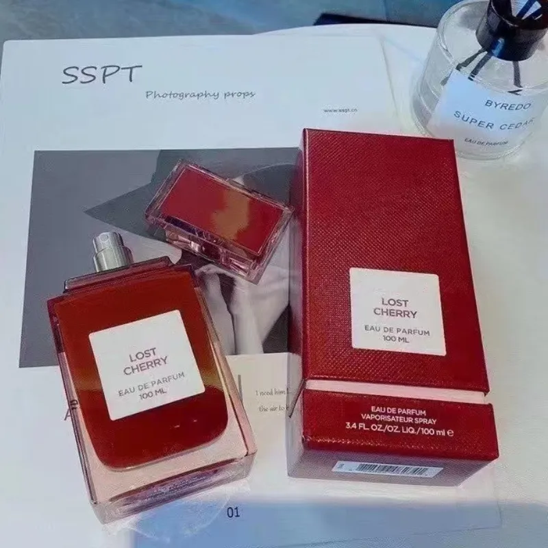 Luxury en vente Perfume de qualité supérieure pour femme Cherry Fragrance Edp Eau de Parfum Spray 100ml Lady Parfums de longue durée de clone de parfum durable Clone Cologne