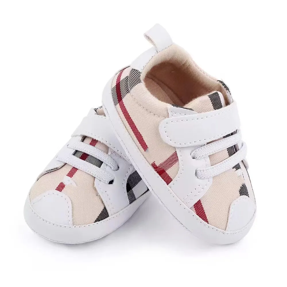 2024Kids Shoes Designer Casual Bee Sneakers Toddler Baby Shoes Kids Youth Sneakers Baby Boys Girls Kids Black White Pink Luxury brand sneakers 0-12cm RR7