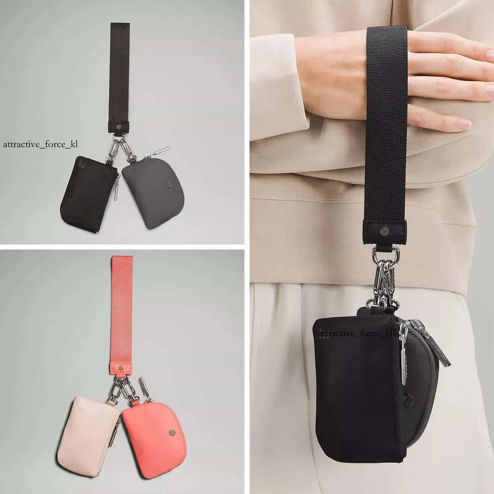 Lululemom Lady Dual Pouch Wristlet Clutch Bag Women Man Designer Wallet Purse Luxurys Handbag Cardholder Coin Purses Keychain Nylon 3