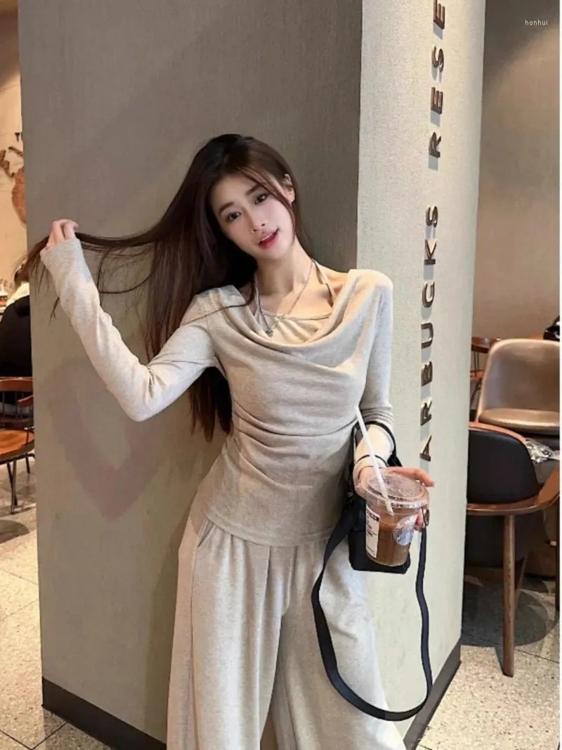 Women's Two Piece Pants Pure Sexy Girl Suit Spring Long-sleeved Halter Neck Top Wide Leg Casual Two-piece Set Fashion Female Clothes