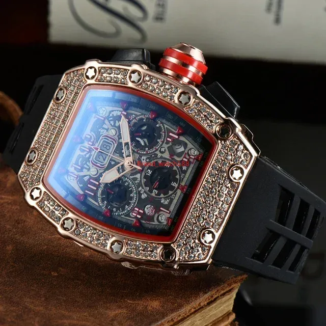 Reloj de hombre con movimiento multifunción de 6 pines con borde engastado con diamantes, reloj de lujo de marca AAA superior, reloj automático para hombre