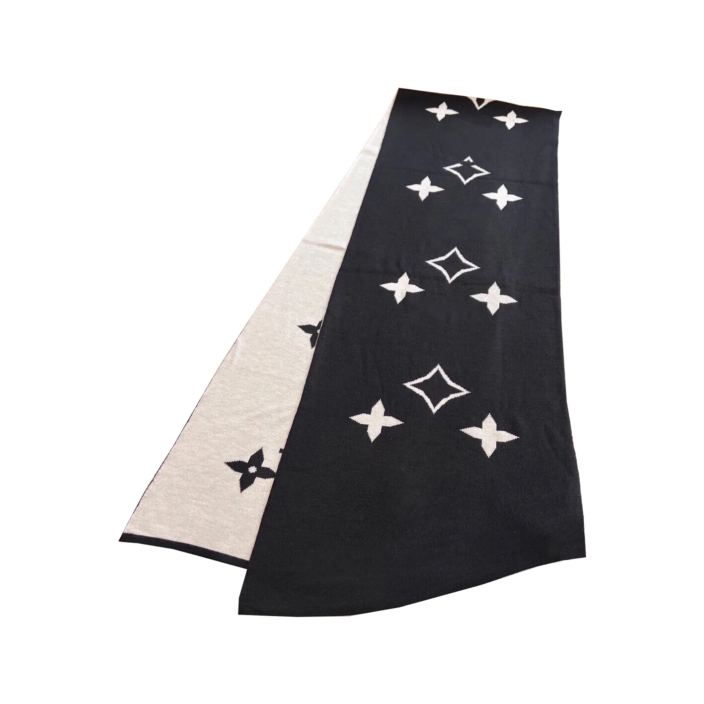 Letters Print Cashmere Scarves process fashion versatile Unisex Casual Trendy Shawls Classic four leaf clover pattern Soft Thick Shawl Master echarpe Scarfs 30*180