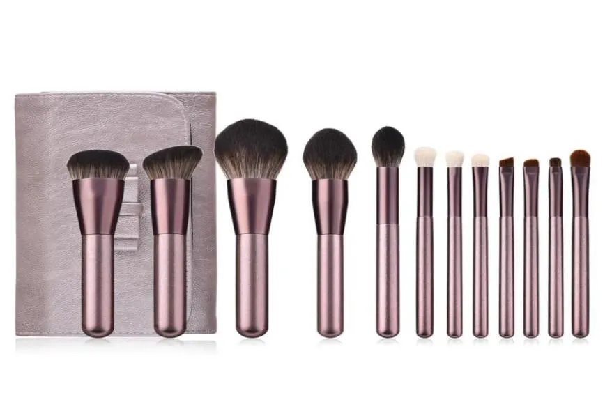 Högkvalitativ sminkborstar Set Fashional Bright Make Up Tools Eyeshadow Foundation Lip Gloss concealer Eyebrow Brush with Bag7958843