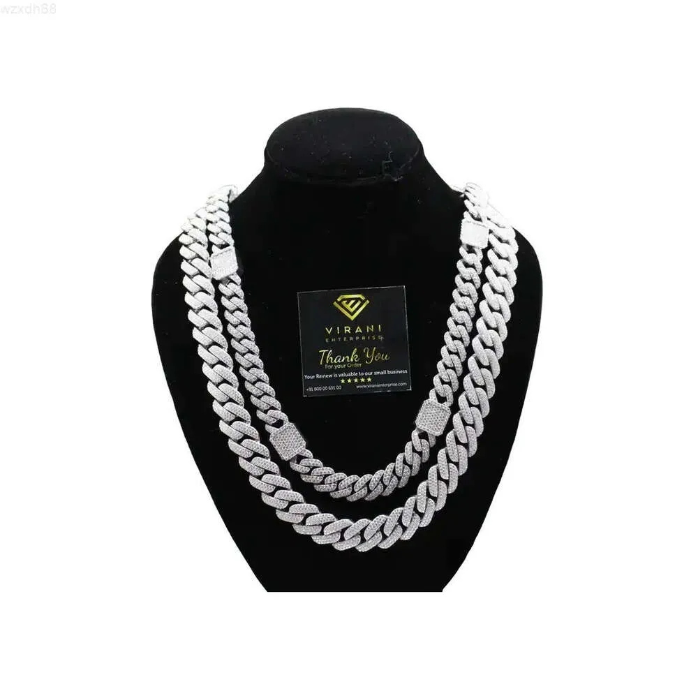 La plupart des bijoux de mode de mode chaîne de liens cubains avec des colliers de bijoux de conception fantaisie disponibles à prix en vrac