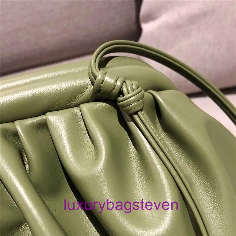 Atacado Top Original Bottgss Ventss Bolsa sacolas loja online Bolsa pequena feminina 2024 nova moda versão coreana estilo mensageiro com logotipo real Y06K