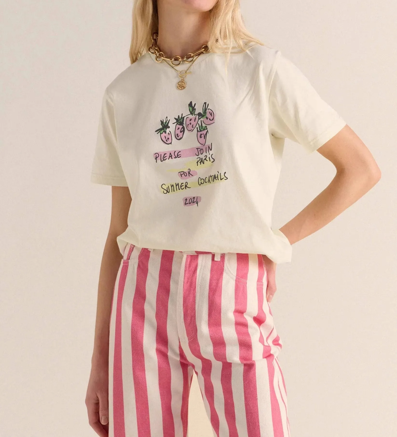 2024 Zomer Nieuwe Sezane Designer Fashion aardbei Brief Gedrukt T-shirt Gepersonaliseerde Ronde Hals Veelzijdige Trui Top Korte Mouw Tee