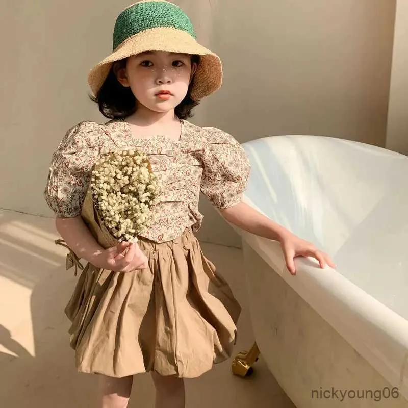 Kledingsets Meisjeskleding Pak Temperament Bladerdeegmouwen Bloemenblouse + Bloemknoprok Sets 2021 Zomer Nieuwe Britse Stijl Kinderkleding