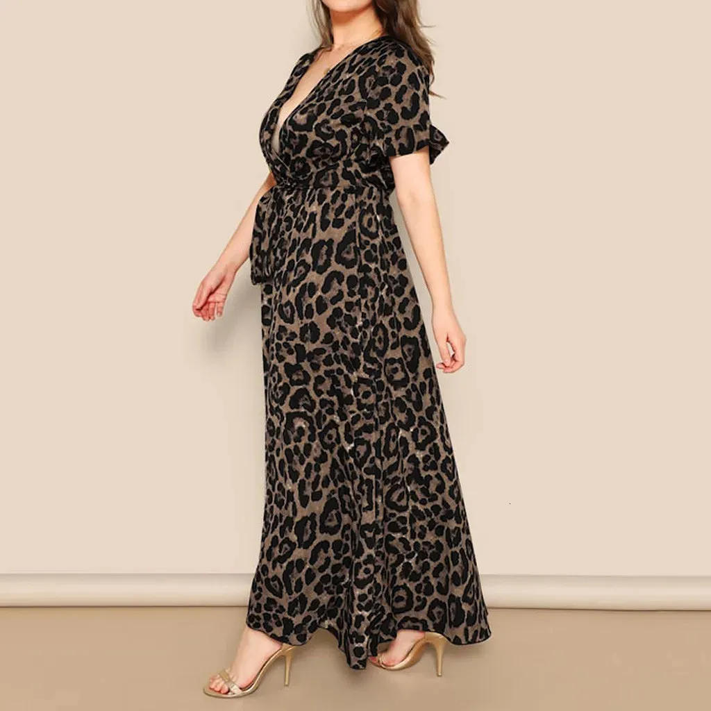 Mode Frauen sexy Sommerkleid plus Größe Leopardendruck vneck losen Gürtel Streetwear Kurzarm Verband Maxi Kleider 240311