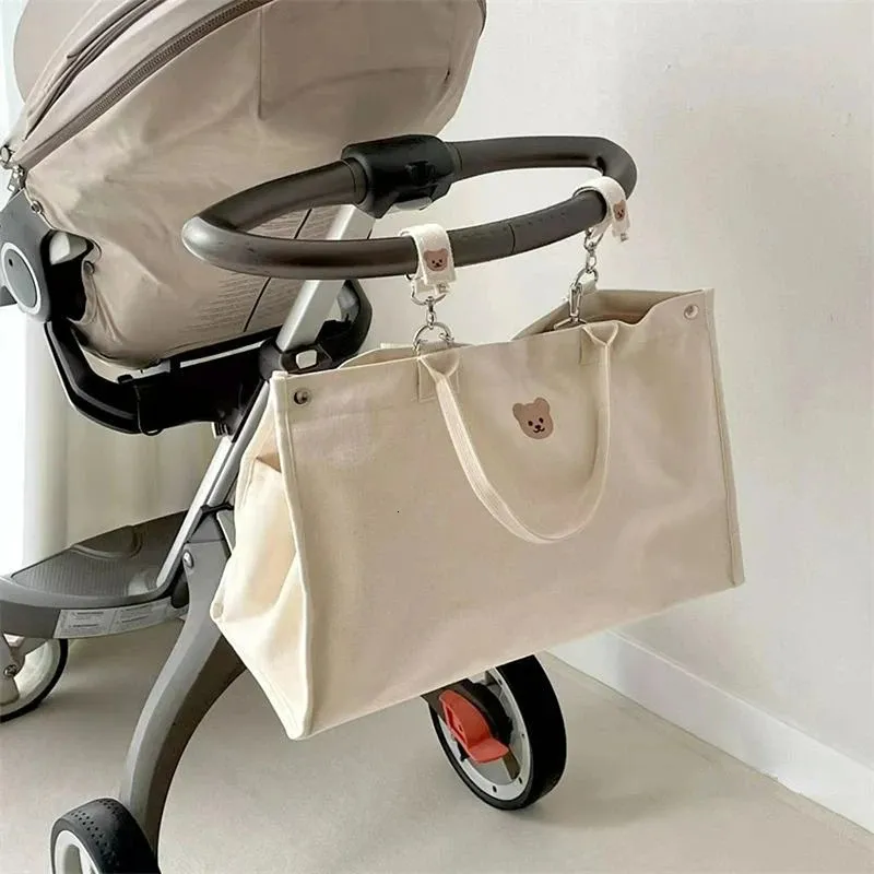 Ins Cute Bear Embroidery Baby Diaper Bag Organizer Maternity för barnvagn mamma handväska resor stor utflykt 240307