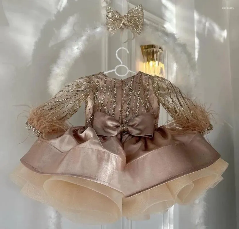Flickaklänningar 12m 24m puffy babyklänning guld satin barn tutu outfit prinsessan kostym spädbarn flickor första födelsedag med headbow