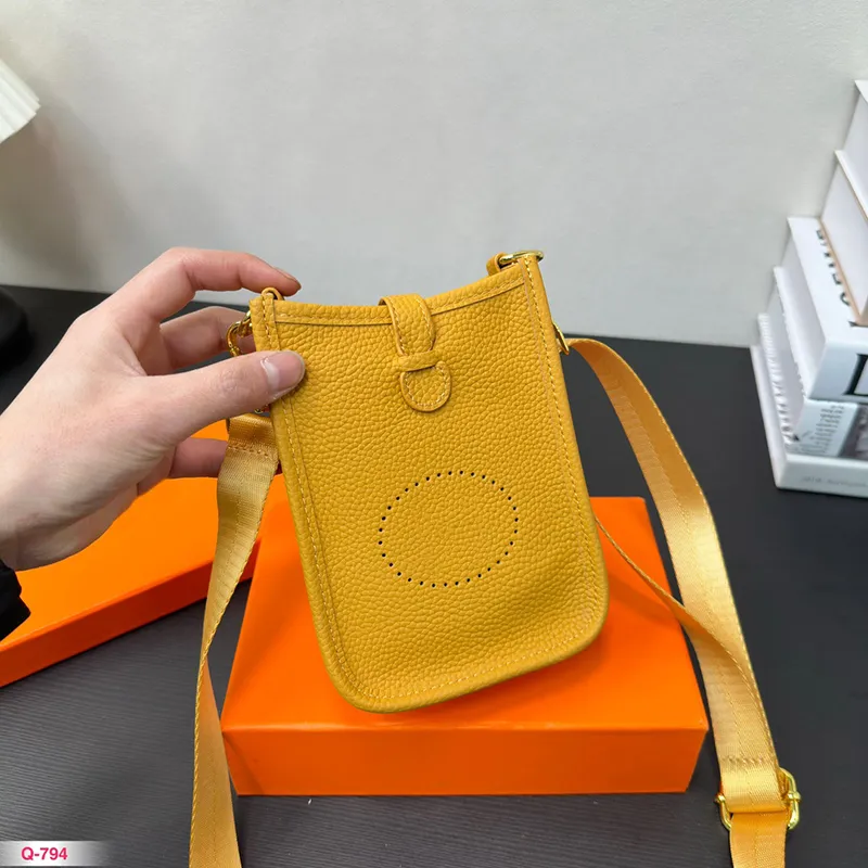 Hollow Out Letter Crossbody Shoulder Bag Man Woman Designer Mini Phone Bag Small Purse Classic Litchi Leather Wallet with Box