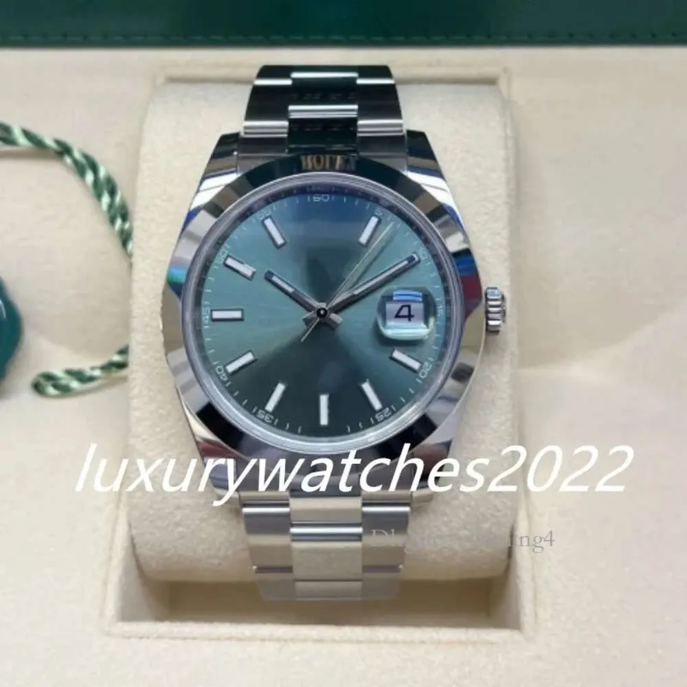 Designer Mens Watch 41mm Mouvement mécanique automatique Bracelet en acier inoxydable Verre Saphir 126300 Montre-bracelet de haute qualité Boîte d'origine