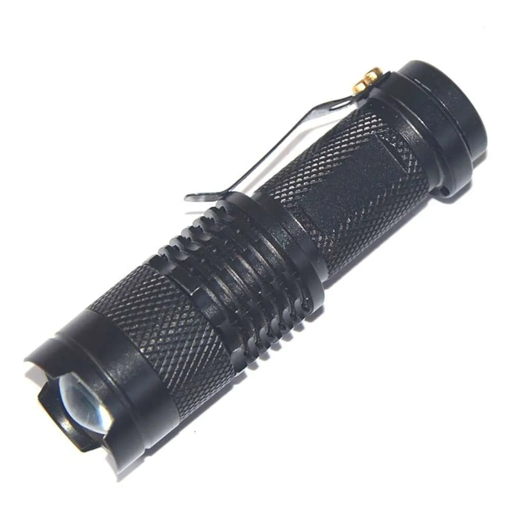 EDC Outdoor Mini Zoom Scalable And Focusing LED Strong Light No. 5 3Rd Gear Telescopic Flashlight 933012