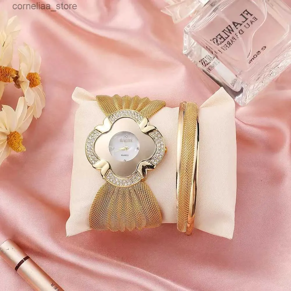Autres montres Bracelet pour femmes Bracelet de luxe Mode populaire papillon maille quartz pour cadeau pour femme Y240316