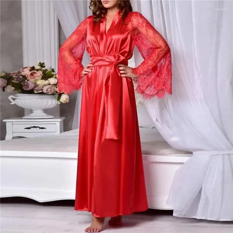 Kvinnors sömnkläder Kvinnor Red Lace Bathrobe Robe Satin Nightdress Nightgown Long Nightwear Soft Sexy Home Perspective Cardigan