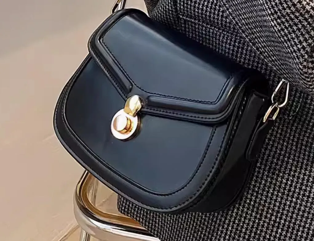 مصمم أزياء حقيبة الكتف أكياس النساء حقائب اليد الفاخرة العلامة التجارية جلدية محفظة امرأة رسول عبر المحفظة محفظة M7802