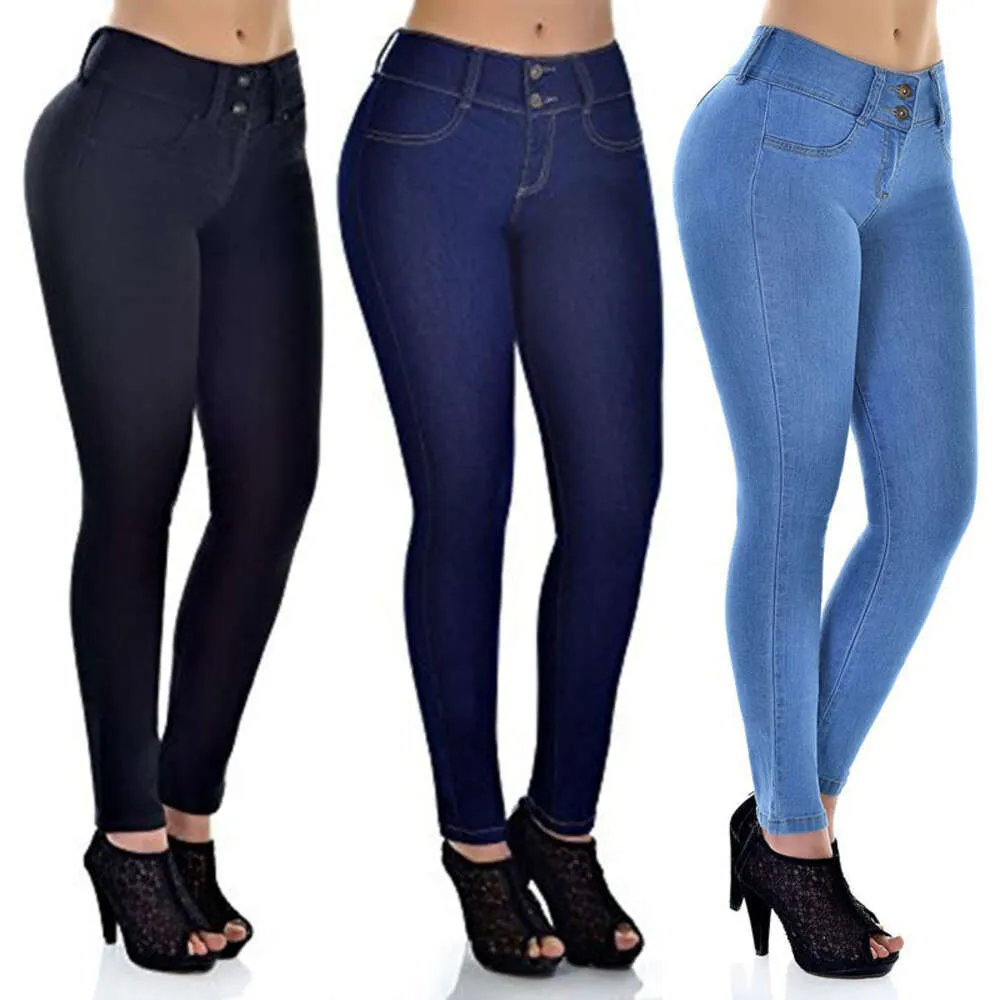 Jeans, leggings e pantaloni da donna sono versatili, alla moda, aderenti e sexy