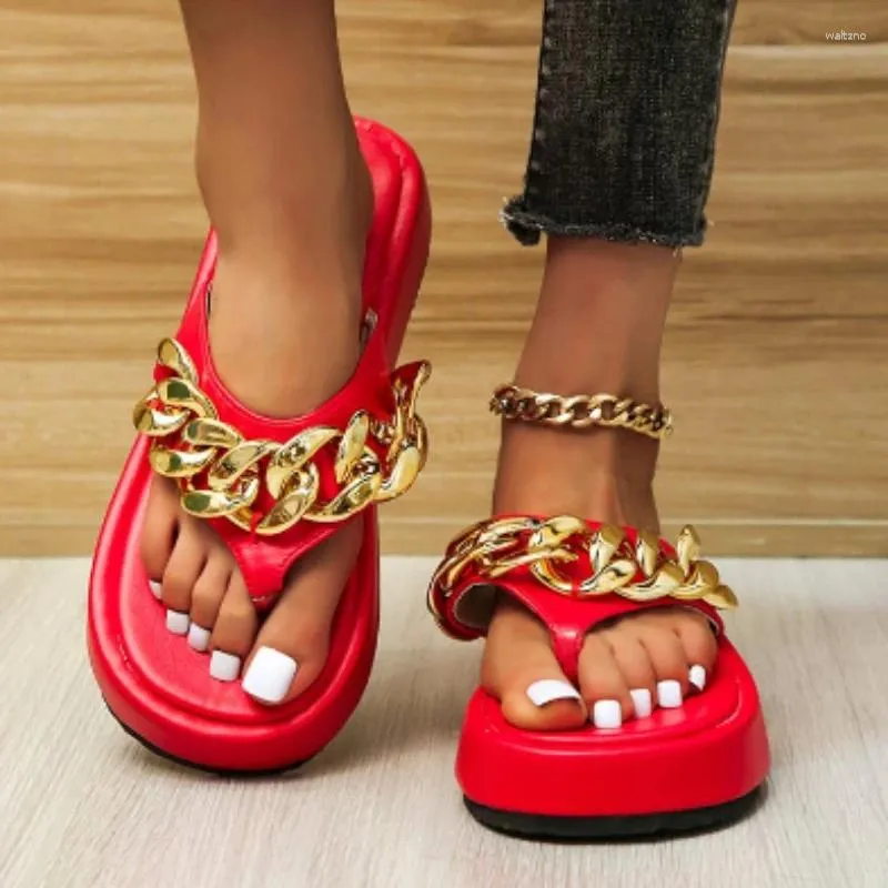 Kapcie kobiety 2024 moda seksowna łańcuch flip-flops ślizgowe buty na plaży Platforma nowoczesne płaskie sandały zapatillas de mujer