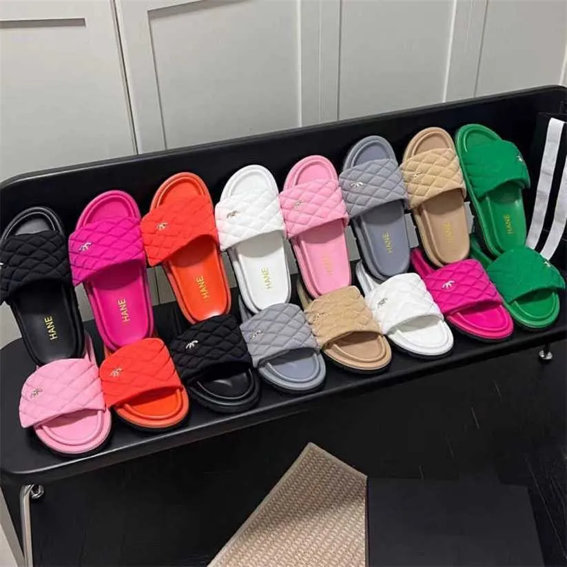 25 % RABATT auf Sportschuhe 2024 C Family Small Fragrance Klettsandalen Sommer Neue lässige Outwear Lingge Jelly Color Strandschuhe