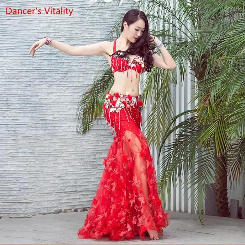 Stage Wear Luxe Diamant Oriental Dance Outfit Femmes Pièce 2 Performance Soutien-gorge Ventre Jupe Longue Sexy Rouge Blanc