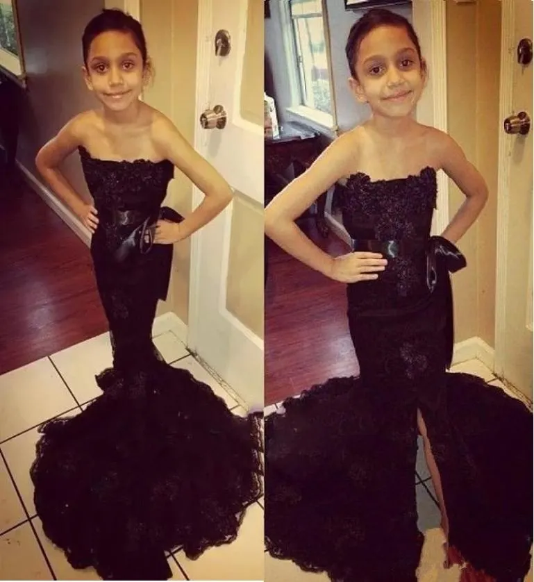 Black Lace Strapless Girls Pageant Dresses Ribbon Sashes Mermaid Front Split Flower Girl Dresses For Wedding African Kids Formal W2306557