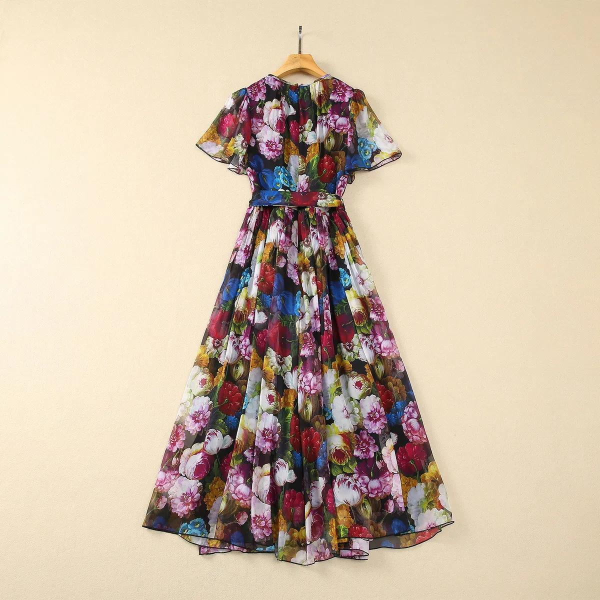 Europeiska och amerikanska kvinnokläder 2024 Spring New Round Neck Short Sleeve Flower Print Fashion Pleated Silk Dress XXL