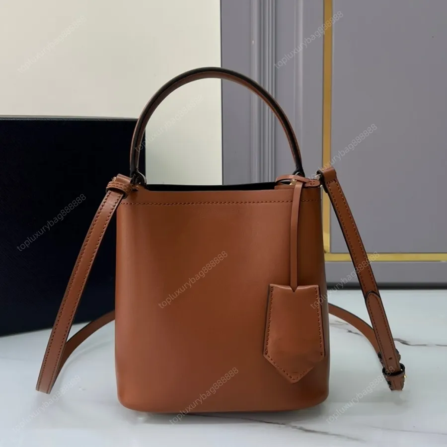 10A high quality designer bags totes Drawstring Bucket Bags mini crossbody bag 16cm cowhide fashion mini bag Small Brown Luxury Bag Gift box packaging womens bag