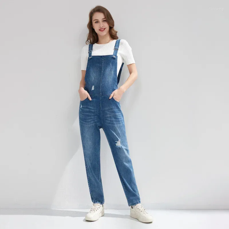 Kvinnors jeans 2024 Höst- och sommarkvinnor Casual Blue Overall Fashion Cotton Ladies Pants