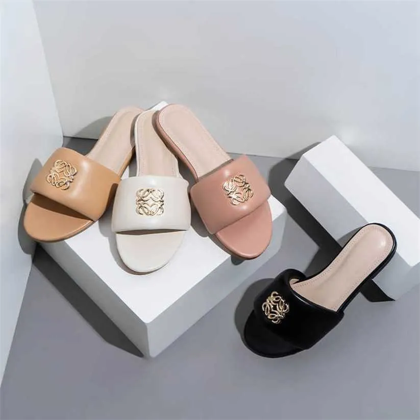 25% OFF Sports shoes 2024 Fashion New Metal Clasp Slippers Cute Slides Holiday Beach Flat Sandals Women
