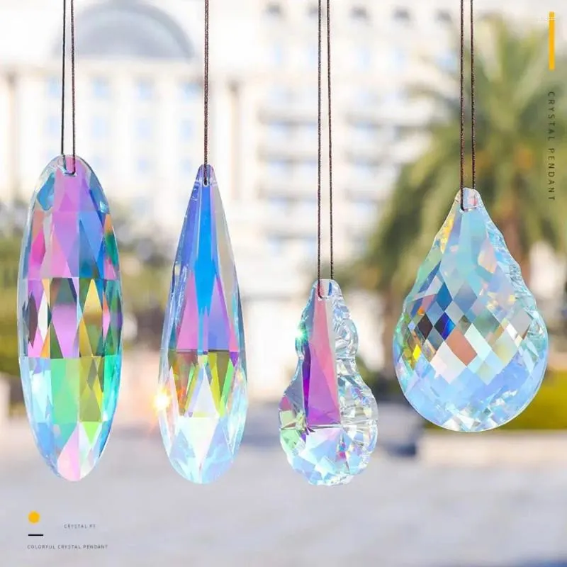 Dekorativa figurer Hemträdgårdsdekor Sun Catcher Special Shape Light Catching Crystal Wind Chimes Rainbow Maker Pendant Outdoor