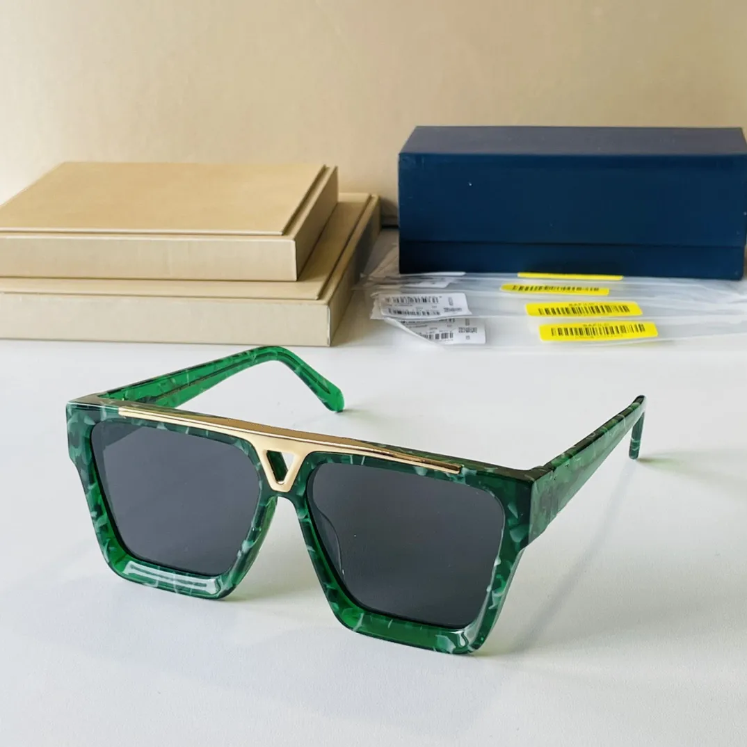 디자이너 선글라스 여름 패션 비치 선글라스 남성 남성 풀 프레임 레터 사각형 디자인 고품질 안경