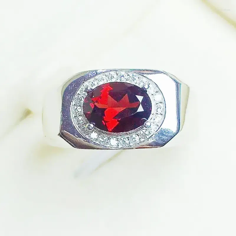 Küme halkaları erkekler Rinsi Doğal Gerçek Kırmızı Garnet Oval Stil 925 STERLING Gümüş 6 8mm 1.6ct Taş İnce Takı X239269