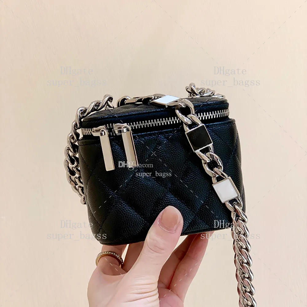 Designerväska 10A Mirror Quality 11cm Makeup Bag Mini Chain Bag Women's Crossbody Bag Axel Bag Carry-On Box Bag YC632