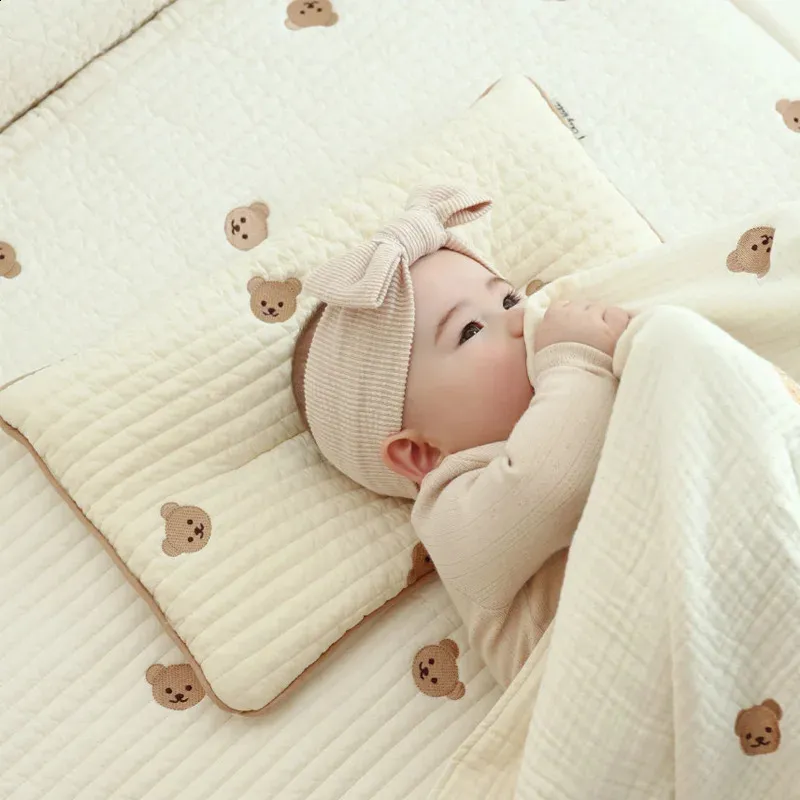 born Baby Pillow Breathable Cartoon Bear Rabbit Pillow Baby Embroidered Pillow for Children Kids Washable Pillow 40x25cm 240308